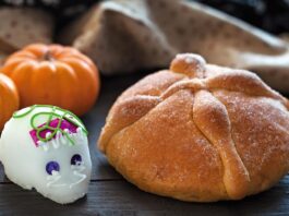 Pan de muerto casero: receta tradicional con naranja y agua de azahar Pan de muerto casero: receta tradicional con naranja y agua de azahar