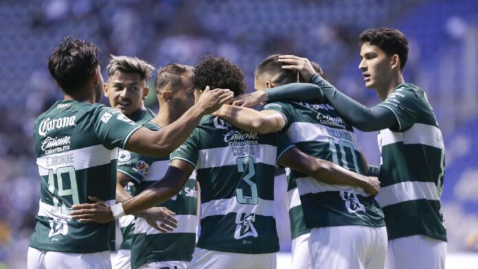 Santos Laguna vence 2-0 a Pumas y alcanza seis triunfos consecutivos en el Apertura 2026