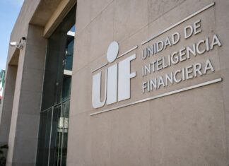 UIF bloquea cuentas de 21 personas tras sanciones financieras de Estados Unidos UIF