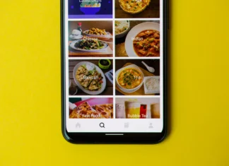 Pedir comida por app puede costar hasta 24.6% más por cargos adicionales, advierte Profeco apps