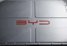 BYD patenta sistema que sumerge baterías en líquido para mejorar su refrigeración BYD