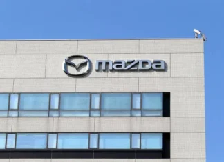 Mazda desarrolla biodiésel producido con microalgas para abastecer sus autos diésel desde fábrica Mazda