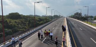 Sheinbaum inaugura puente estratégico en Veracruz para agilizar acceso al puerto Sheinbaum